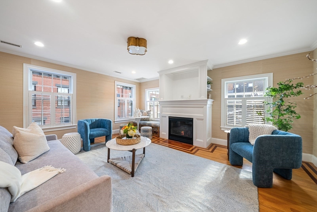 <p>Latest Properties in Featured Boston Areas</p>